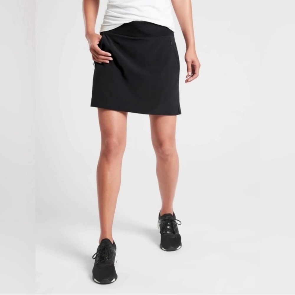 Athleta Soho skirt size 12, black. Like new without tags, never worn.